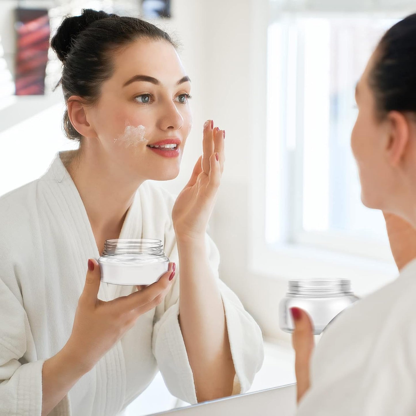 Tessco 24 Pack Plastic Jars with Lids Labels Empty Clear Plastic Jars Round Refillable Cosmetic Containers Body Butter Containers Bulk Sugar Scrub Bottle for Make Up(5 oz,Clear, Black)